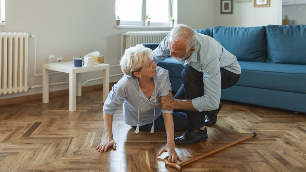 Меры профилактики падений у пожилых